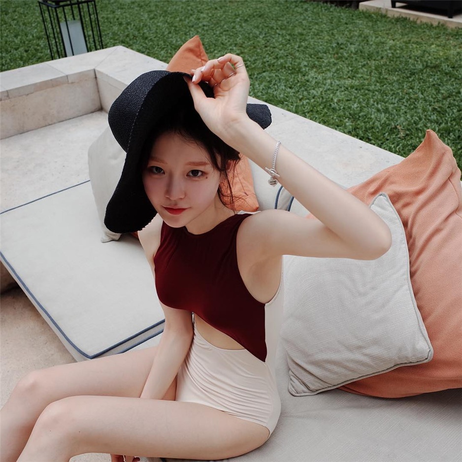 韩国美女模特杨晋超清自拍图片