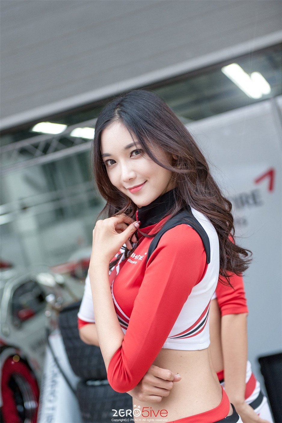 韩国可爱美女文架景户外清纯照片