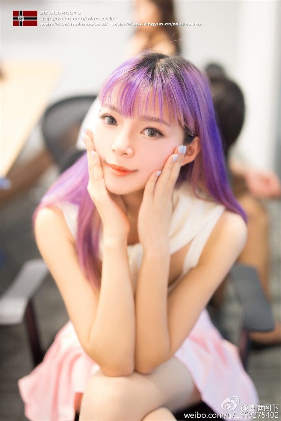 90后气质美女圆满阁下cosplay图片