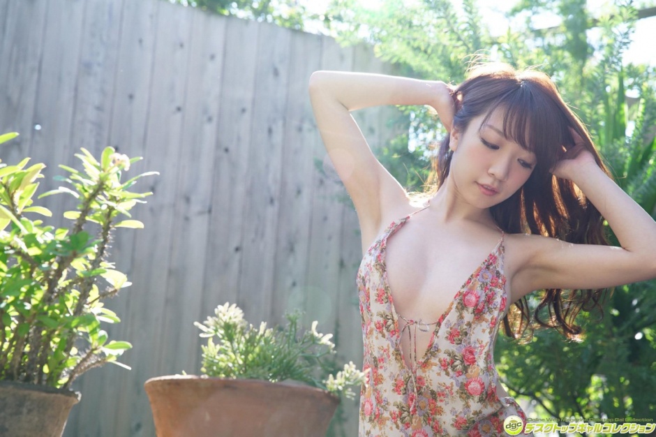 日本写真美女清水爱理性感摄影图集