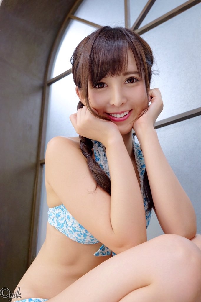 日本美少女葵井绘里香性感私房照
