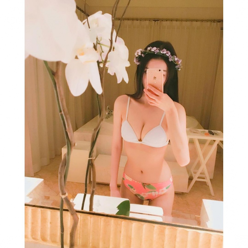 漂亮美眉图片Ewa Hsu养眼私拍美照