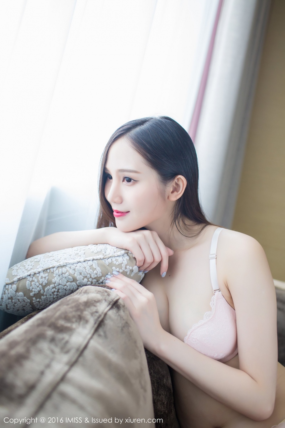 90后美女模特SISY思私房照精选图集