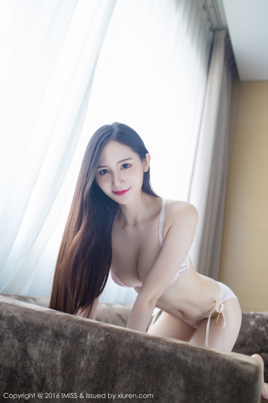 90后美女模特SISY思私房照精选图集