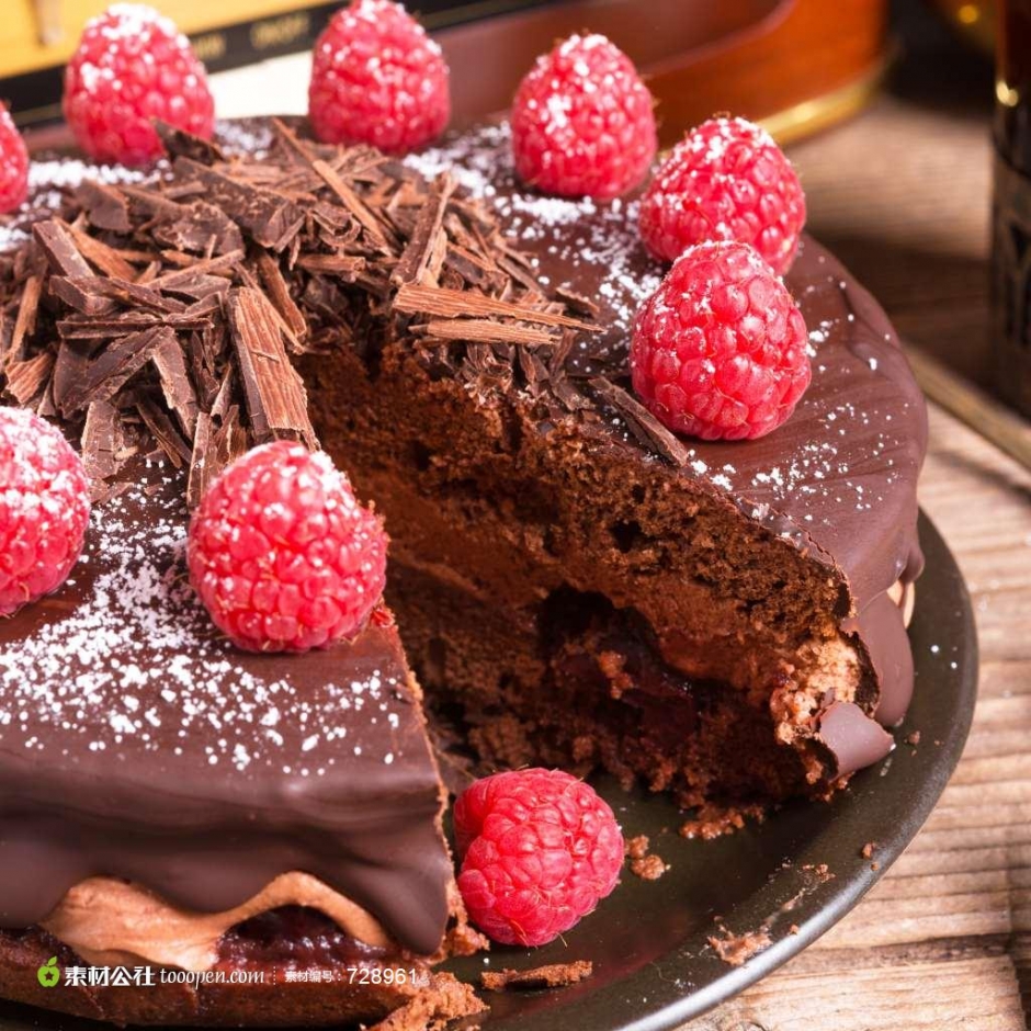 巧克力草莓草莓蛋糕图片  野草莓巧克力蛋糕精美图片