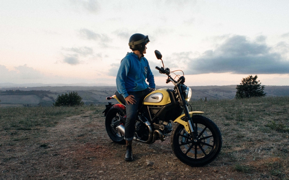 2015款杜卡迪scrambler高清电脑桌面主题壁纸图片