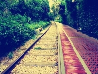 唯美的铁路步道