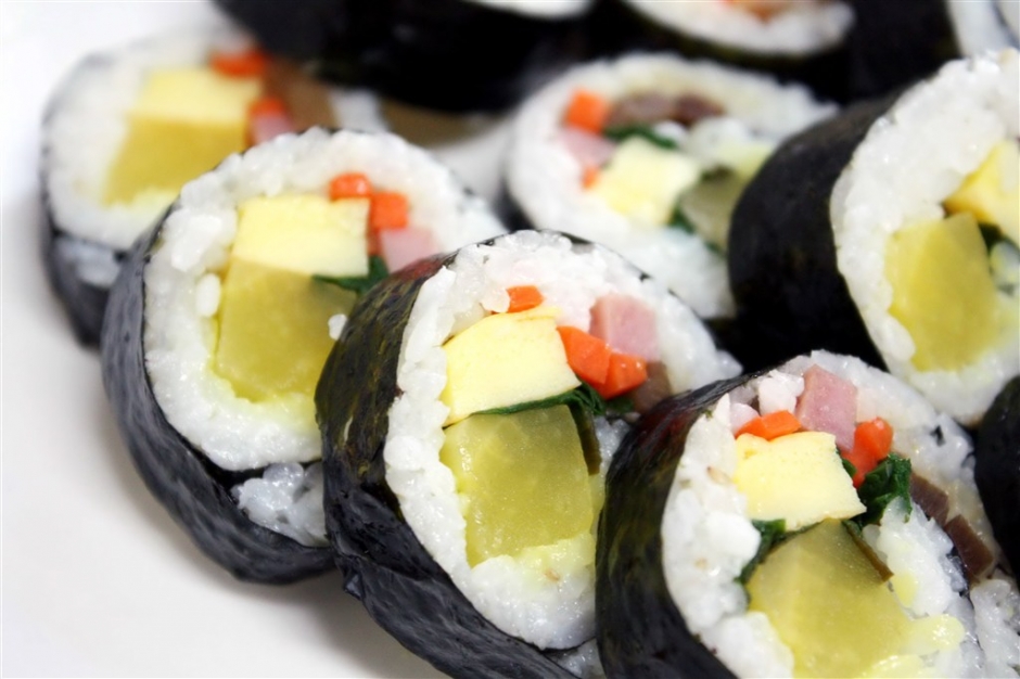 日本寿司山药卷图片唯美好看的寿司美食图片素材