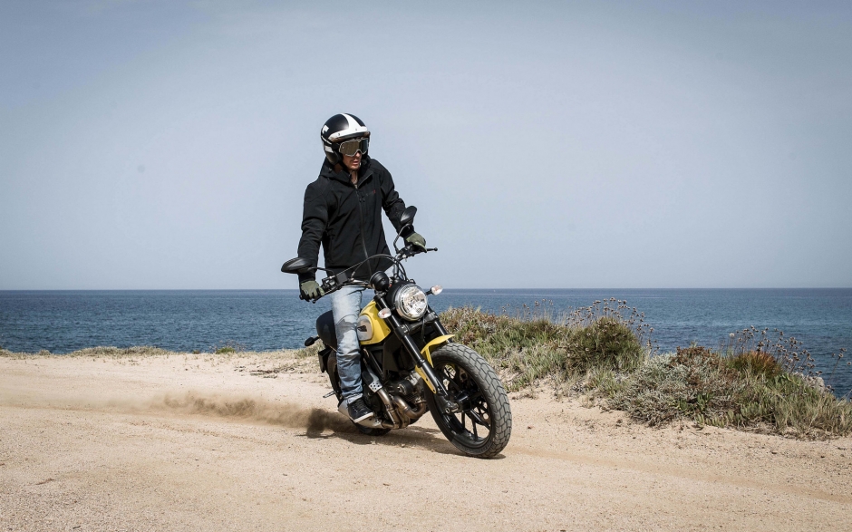 2015款杜卡迪scrambler高清电脑桌面主题壁纸图片