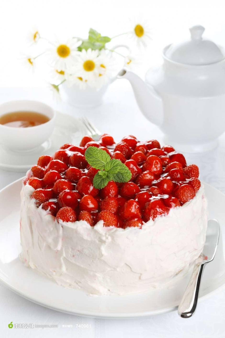 草莓真玫瑰花蛋糕图片 美味的蛋糕系列超清图片