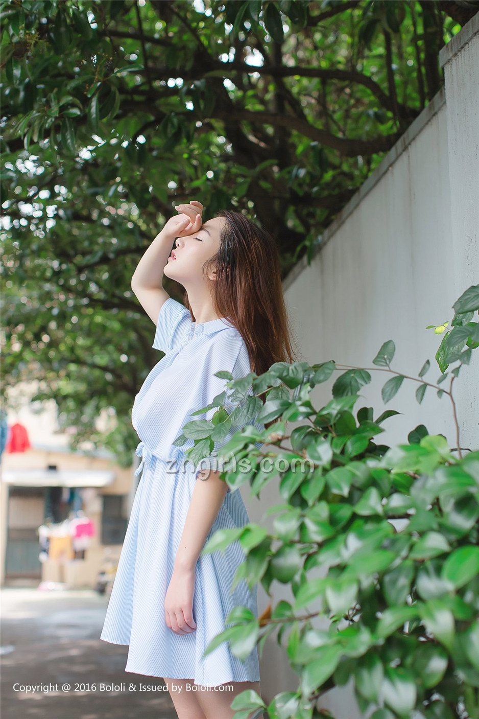 [Kimoe激萌文化]嫩模沈欣雨街拍写真清纯迷人
