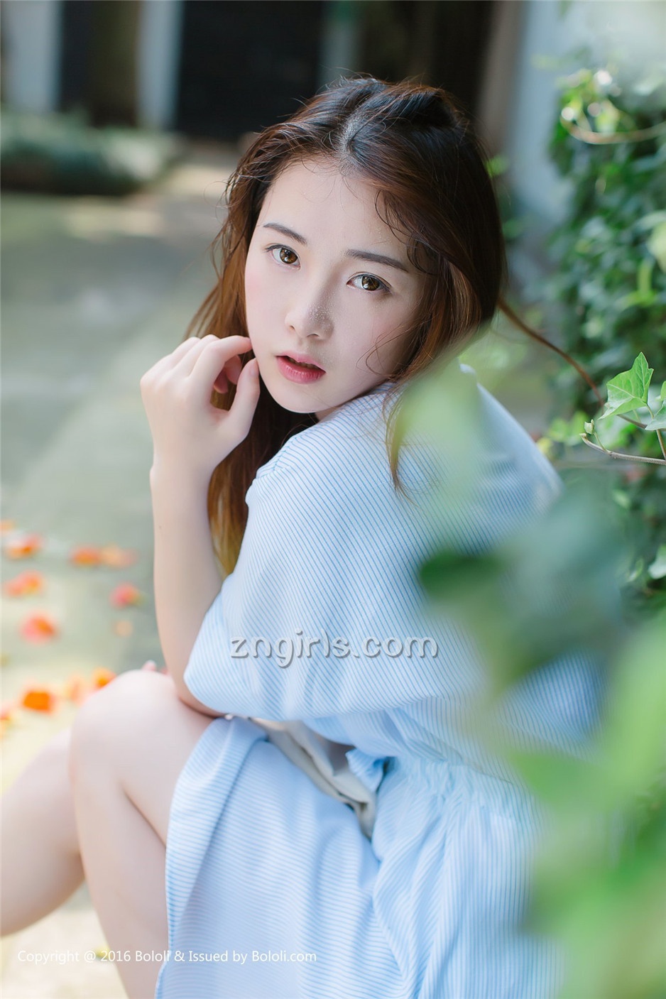 [Kimoe激萌文化]嫩模沈欣雨街拍写真清纯迷人