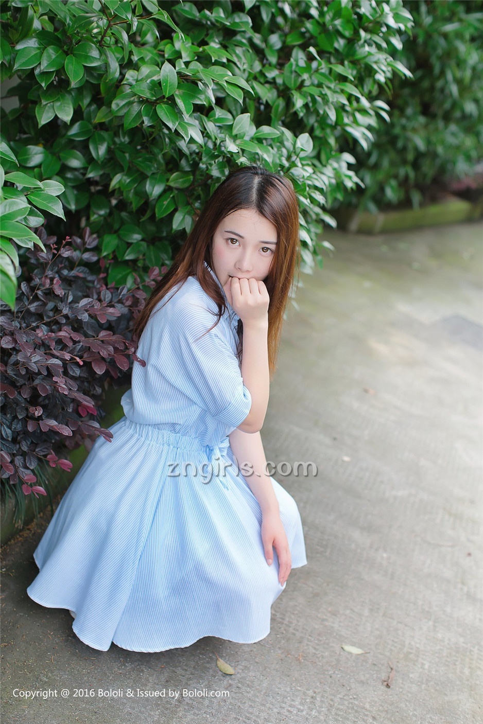 [Kimoe激萌文化]嫩模沈欣雨街拍写真清纯迷人