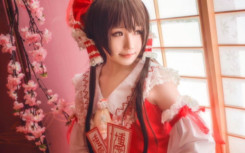 日系美女cosplay东方Project博丽灵梦壁纸图片下载