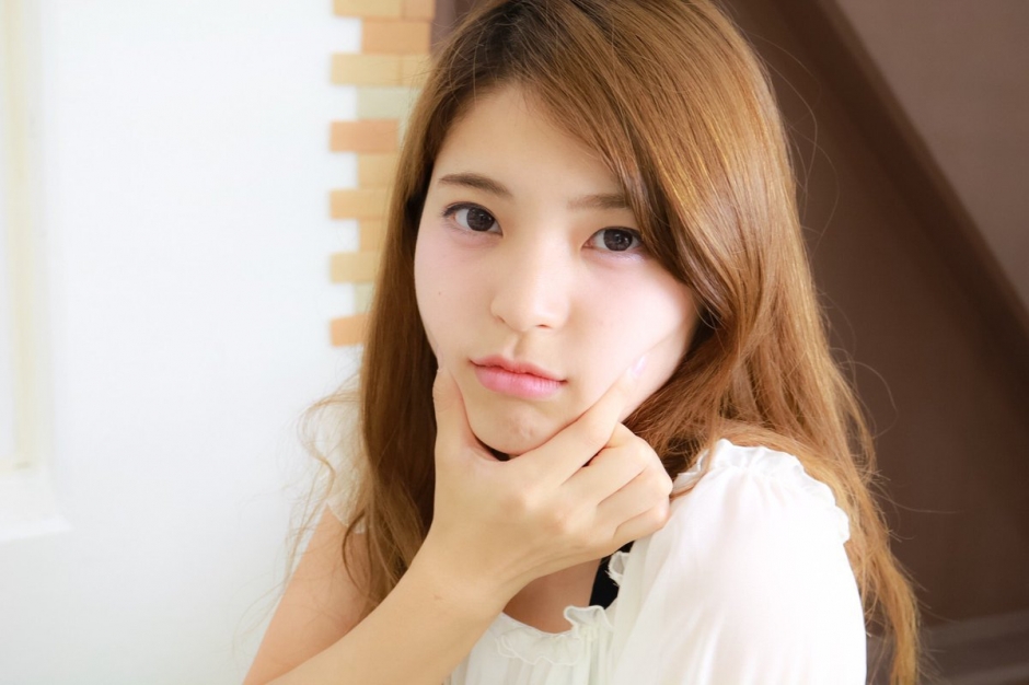 日本美女吉泽玲菜性感私房照比基尼诱惑