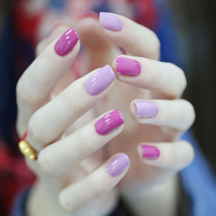 简单又好看的紫色方头短指甲款式图片