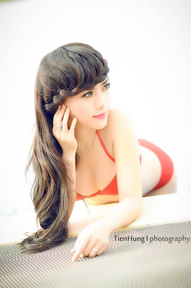 泰国俏皮美女比基尼性感写真