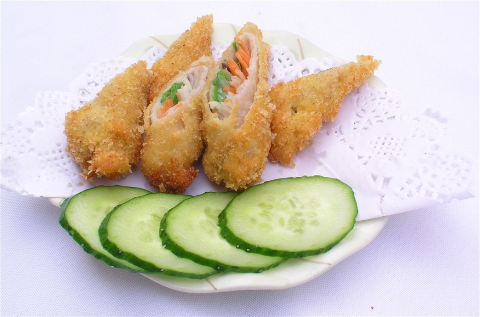 猪肉蔬菜卷日式韩式美食素材图片
