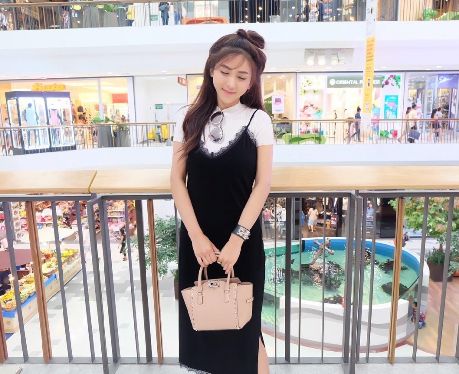 大胸美女模特Cawaii Kanom私房性感自拍照