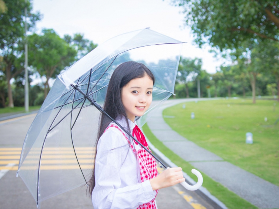 小清新格子背带裤美女户外夏日写真iPad壁纸