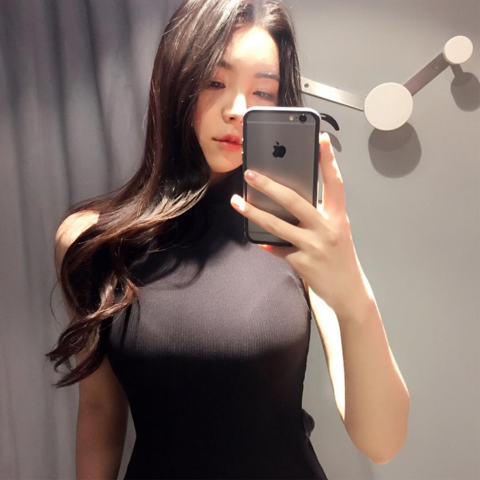 韩国美女高菲罗私房内衣写真图片