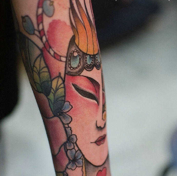 花旦与威尼斯面具的个性图腾刺青