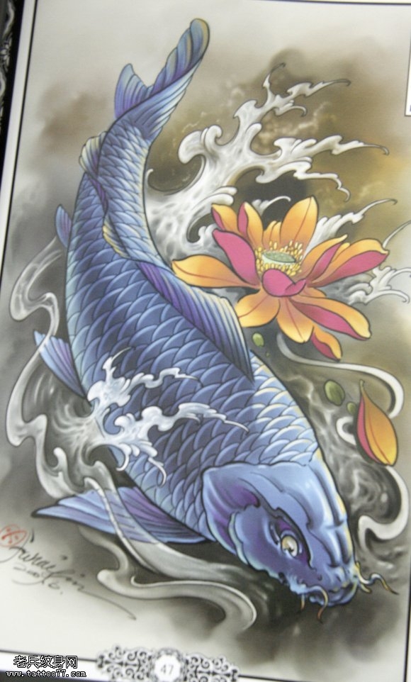 纹身鲤鱼满背 满背红鲤鱼纹身图案