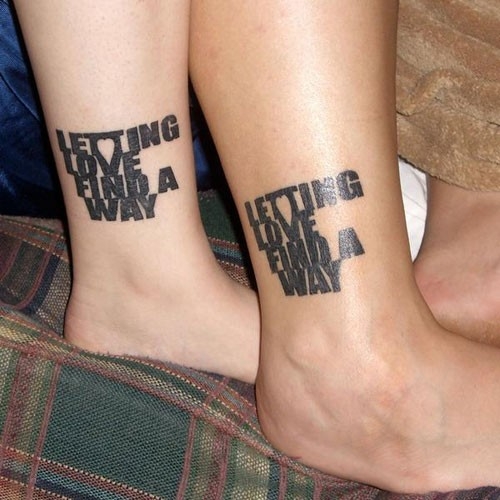 纹身图案脚踝 英文字母 情侣脚踝英文字母纹身图集