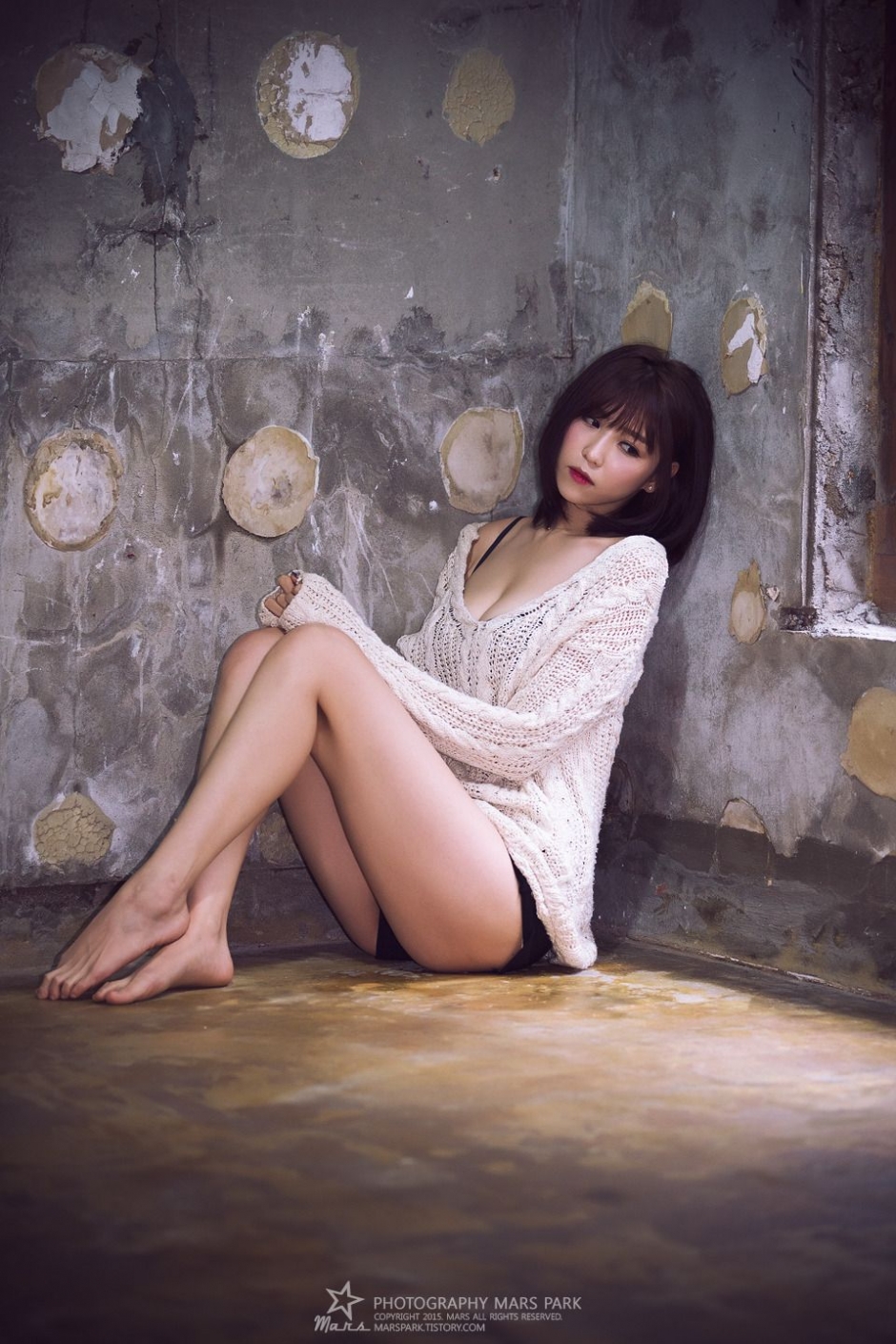 韩国美女李仁慧居家写真美腿迷人