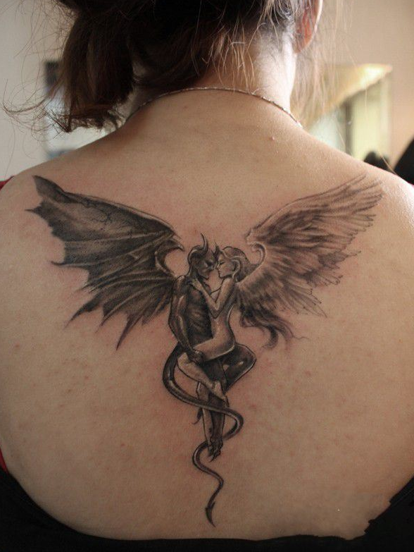 天使魔鬼纹身图片 天使与魔鬼背部纹身高清图案