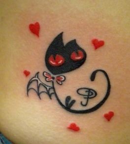 可爱爱心猫咪纹身图片