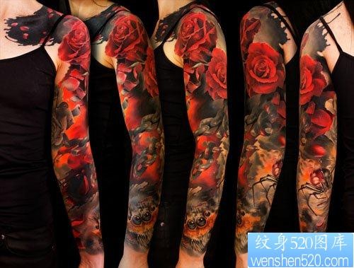手臂流行精美的一张花臂玫瑰花纹身图片