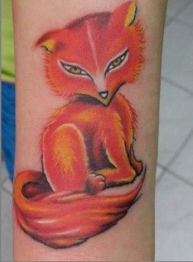 红色狐狸纹身图片图案