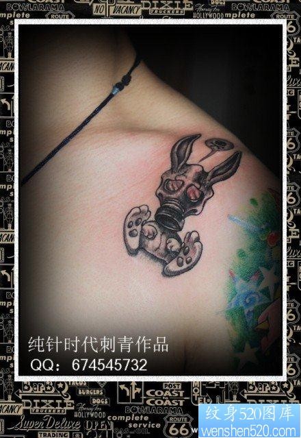 可爱另类的一张小兔子纹身图片