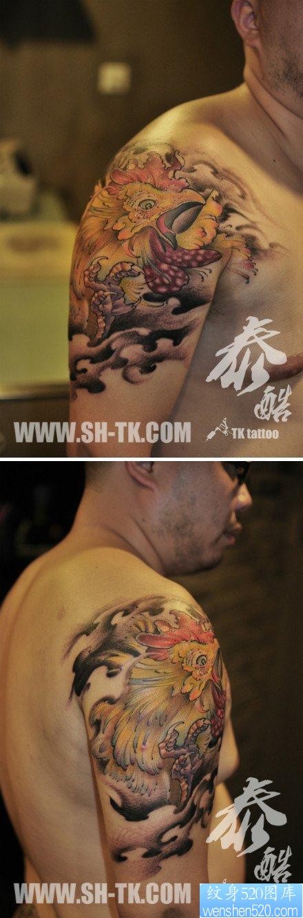 手臂经典很酷的一张公鸡纹身图片