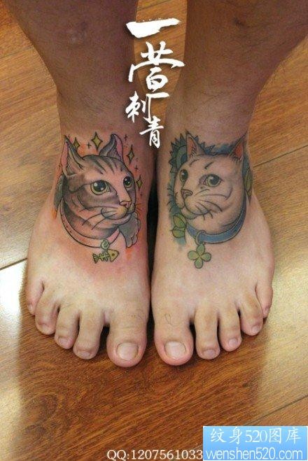 脚背经典流行的猫咪纹身图片