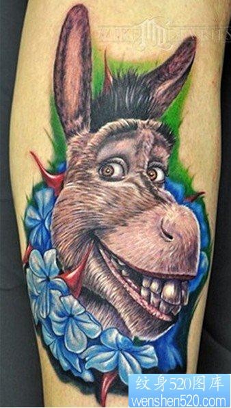 一张超萌的驴子纹身图片