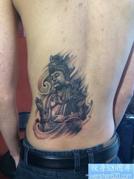 男性后腰经典的普贤菩萨纹身图片