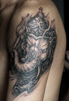 宗教纹身图片：手臂宗教象神纹身图案