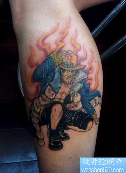 帅气的腿部海贼王艾斯纹身图片