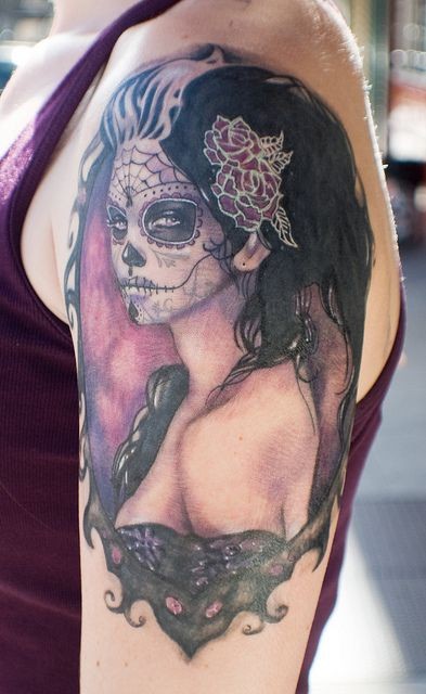 女性手臂一款个性女性纹身