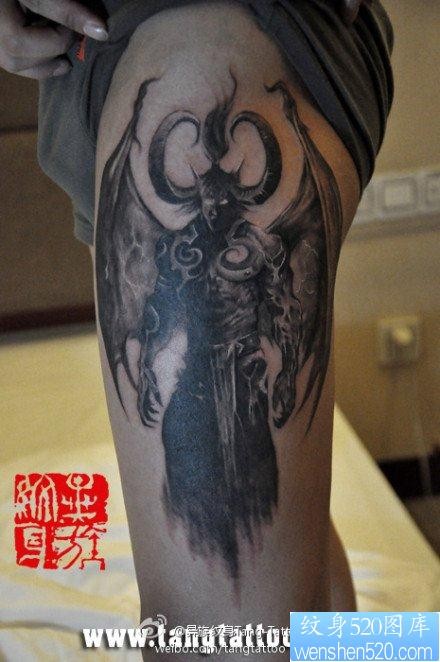 男生腿部超酷霸气的恶魔撒旦纹身图片