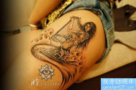 美女腿部前卫经典的美人鱼纹身图片