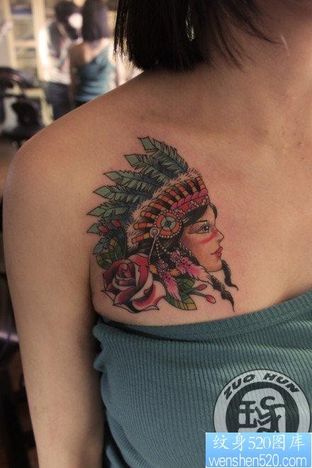 女人前胸漂亮的印第安美女纹身图片