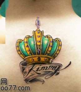 背部潮流经典的皇冠纹身图片