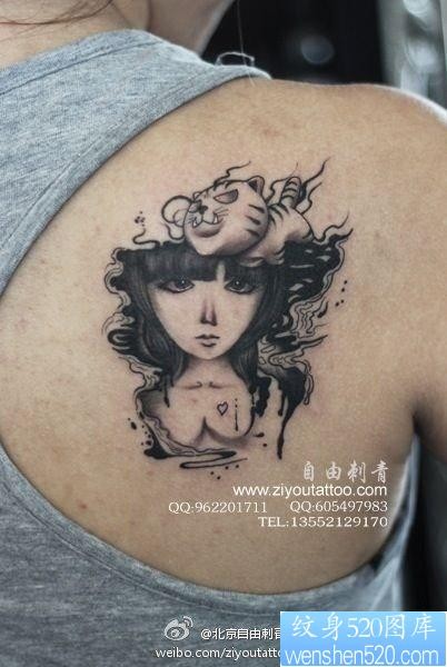 女人背部漂亮的插画美女纹身图片