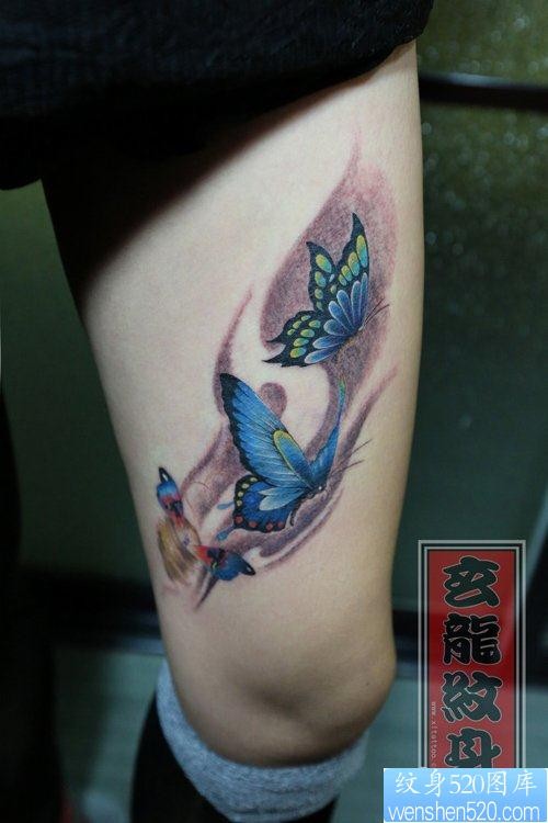 女性腿部漂亮潮流的蝴蝶纹身图片