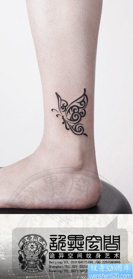 女人腿部时尚唯美的图腾蝴蝶纹身图片