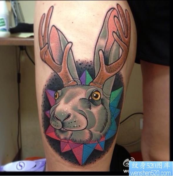 纹身520图库推荐一幅腿部school 鹿兔纹身图片