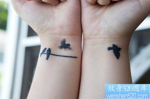 小鸟纹身图片：手臂图腾小鸟纹身图片纹身作品